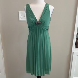 BCBGMaxAzria Green Midi Dress S EUC